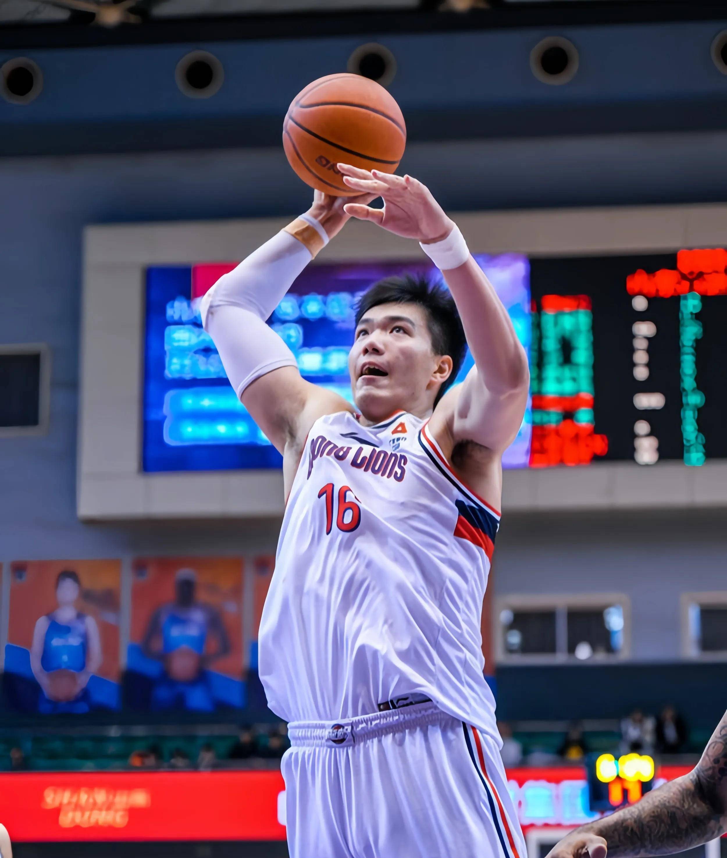 关于赛地聚焦——CBA常规赛冲刺阶段热度飙升,丹佛掘金临场应变,气氛紧张,身体对抗强度拉满的信息 关于赛地聚焦——CBA常规赛冲刺阶段热度飙升,丹佛掘金临场应变,气氛紧张,身体对抗强度拉满的信息