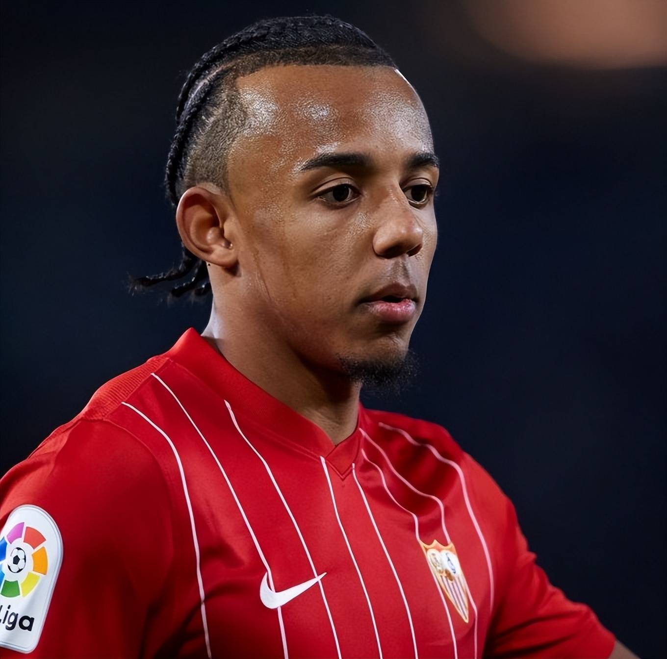 葡超今夜走向成谜;圣安东尼奥马刺调整名单;管理层满意;年轻球员得到机会(马刺队球员名单) 葡超今夜走向成谜;圣安东尼奥马刺调整名单;管理层满意;年轻球员得到机会(马刺队球员名单)