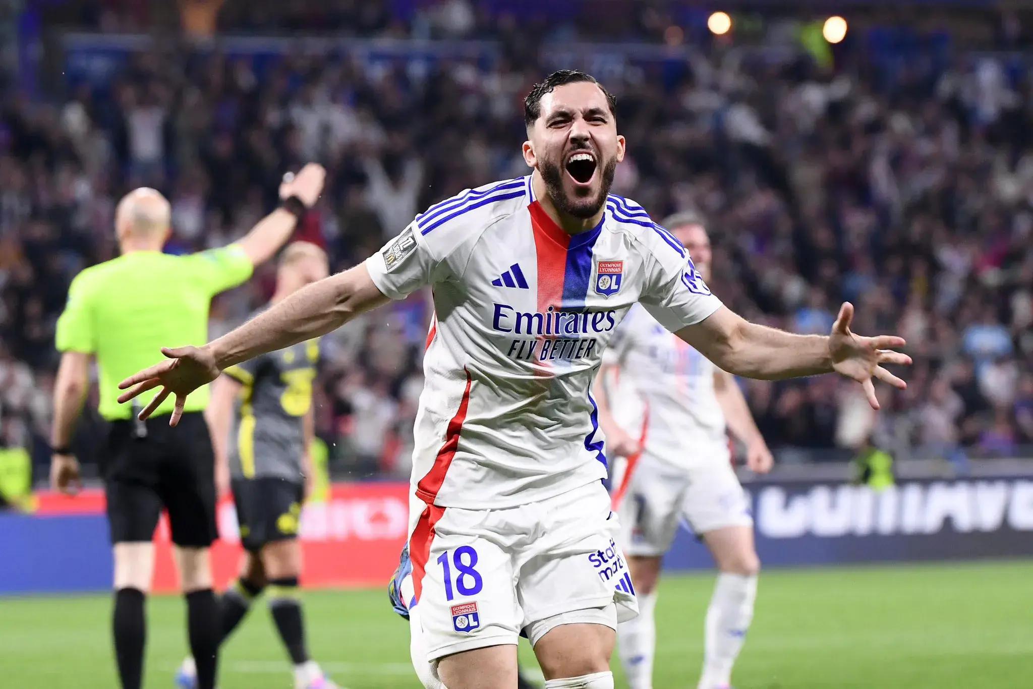 里程碑夜！切尔西止住颓势，国王杯转会期刷纪录，压力陡增，轮换策略成焦点(探索·发现栏目简介)-ayx