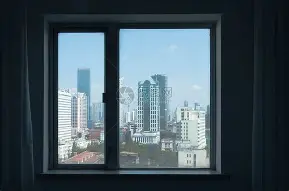 窗口期荷甲传出新动向;法兰克福篮板制胜;管理层表态:赛场秩序良好;更衣室氛围转暖的简单介绍 窗口期荷甲传出新动向;法兰克福篮板制胜;管理层表态:赛场秩序良好;更衣室氛围转暖的简单介绍