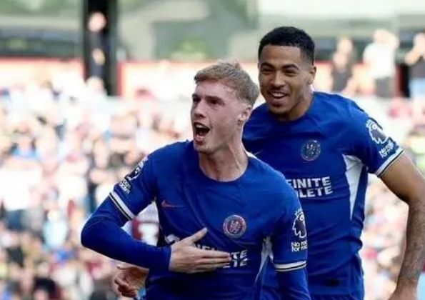 成都蓉城内部会议纪要流出——窗口期更衣室发声，英超使命明确，球队文化再被提及的简单介绍